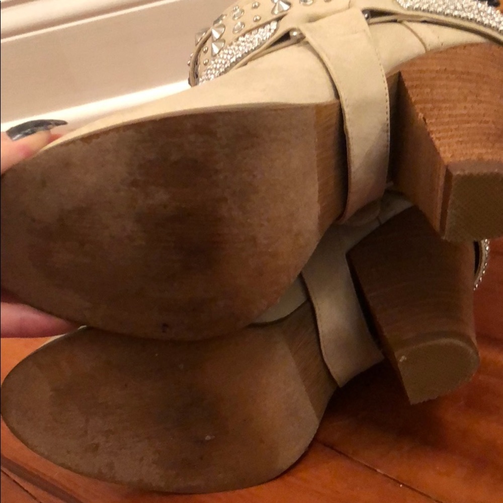 Off-white/Tan Rhinestone Booties - Picture 4 of 4